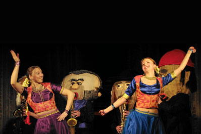 Sax Puppets and Devi Dance - Marching Band meets Dance